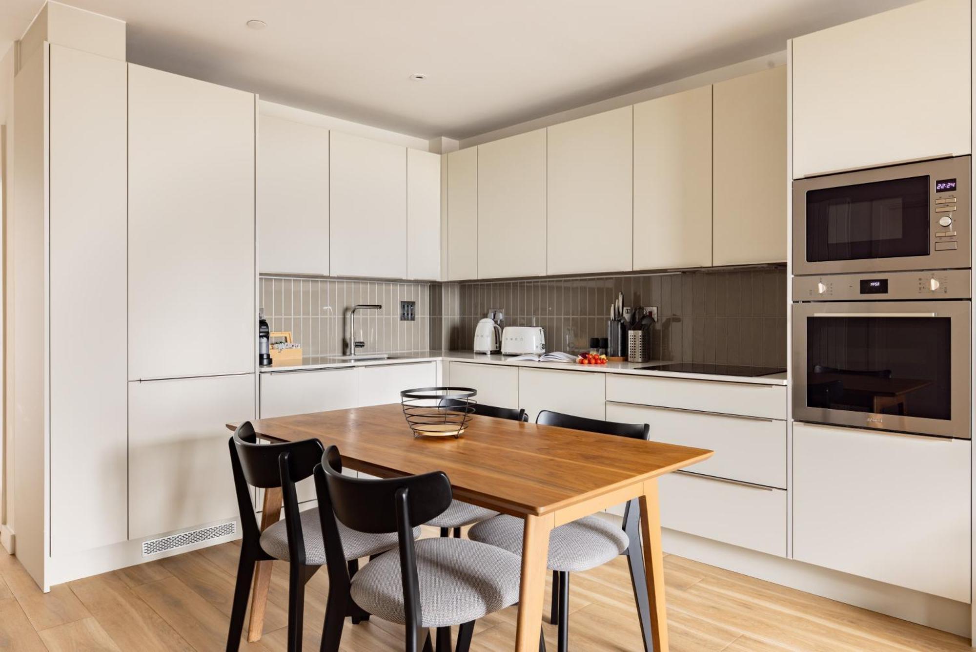 Charles Hope London Croydon Apartment Екстериор снимка